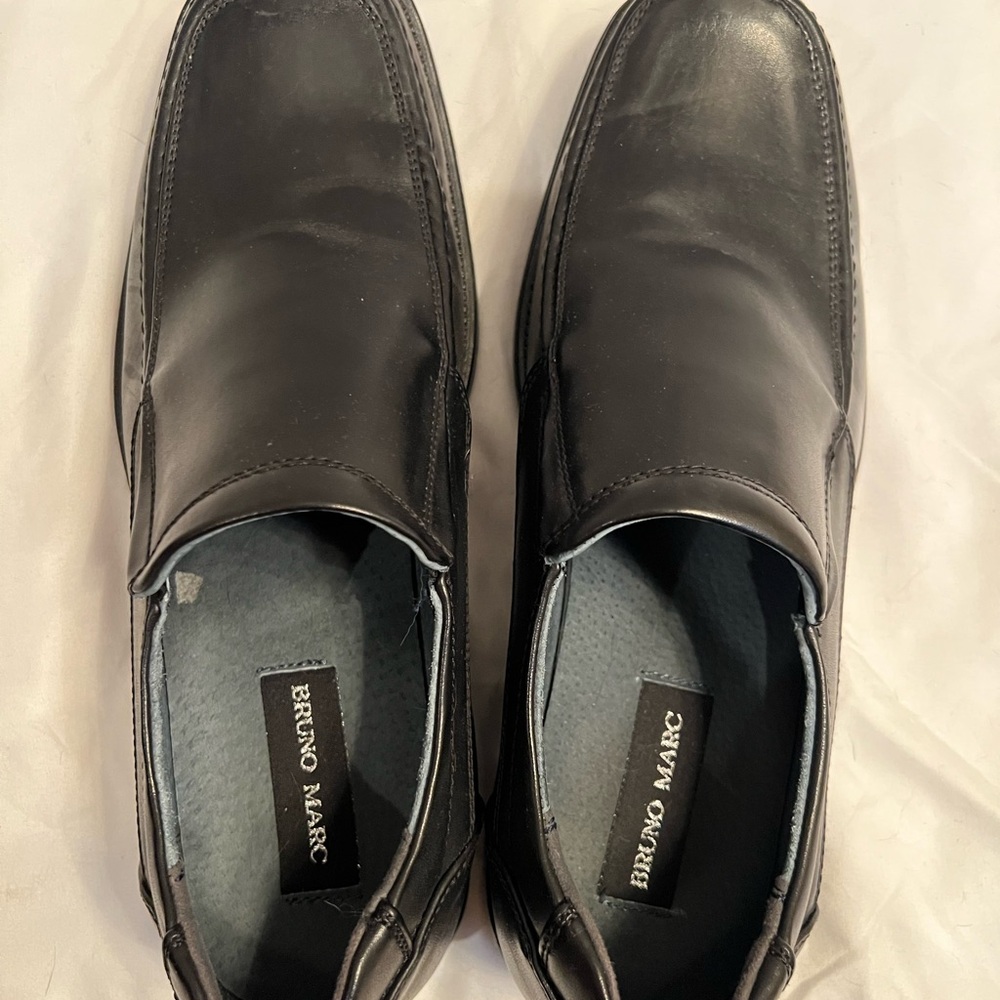 Bruno Marc Men's Classic Black Slip-On Loafers size 9.5 - Picture 2 of 4